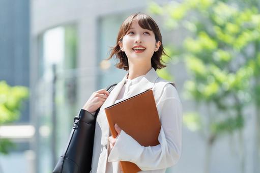 TAKMearth 株式会社