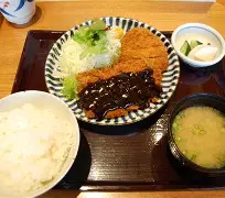 肉と魚の定食屋 はこざき